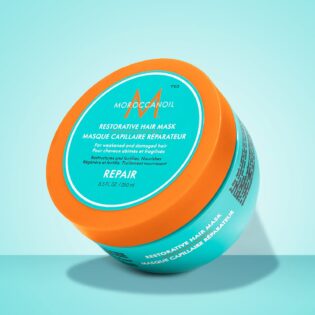 Moroccanoil Restorative Hair Mask - Image 9